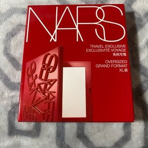NARS Translucent Crystal Light Reflecting Setting Powder Pressed Oversiz…